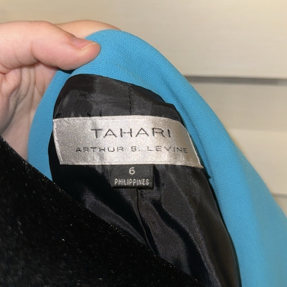 TAHARI WOMENS BLAZER SIZE US (6) - Picture 9 of 10